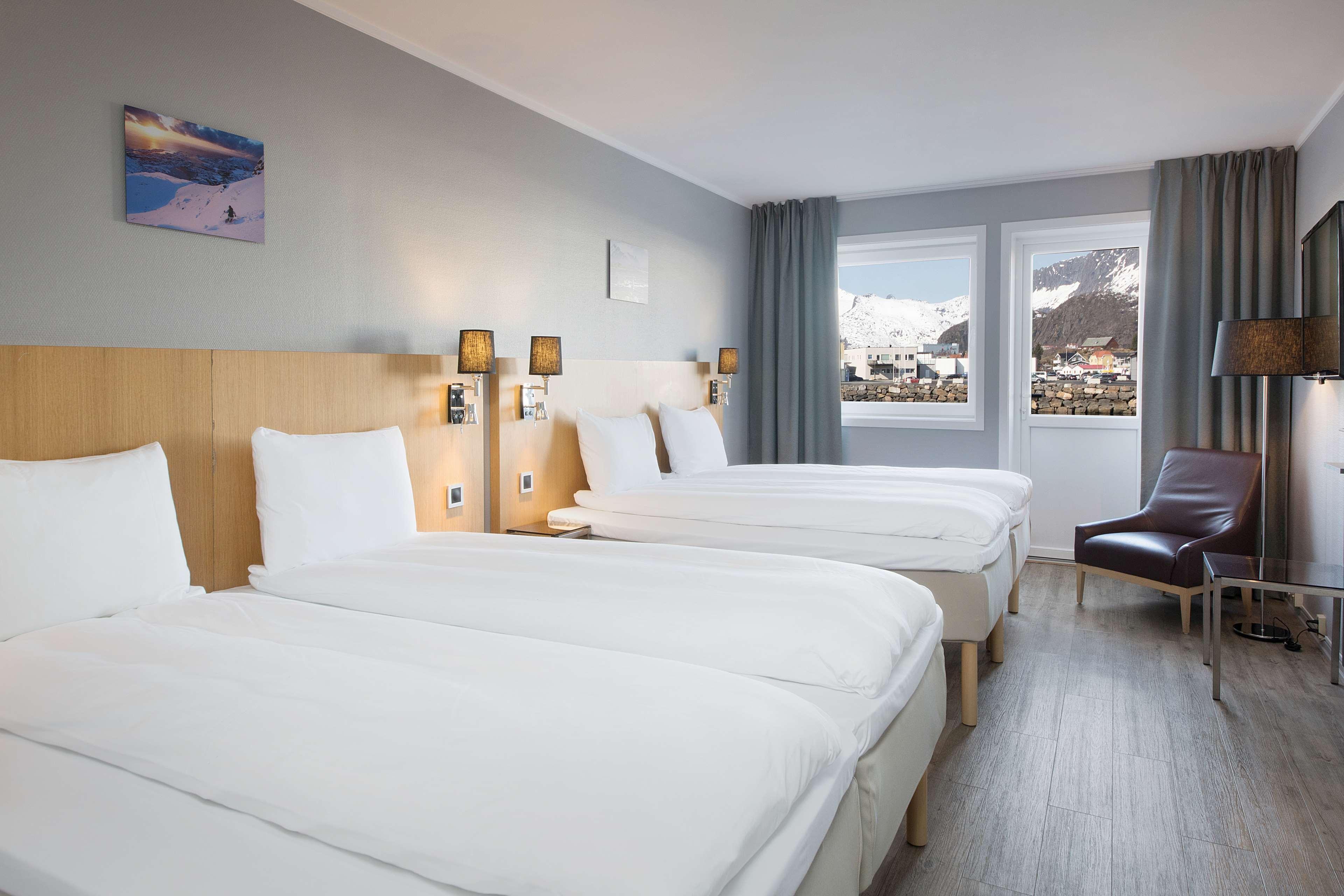 Scandic Vestfjord Lofoten Hotel Svolvær Kültér fotó